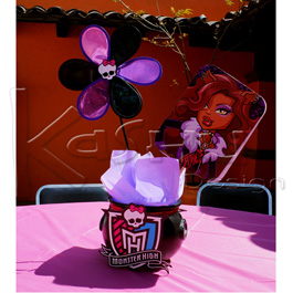 ADORNO MONSTER HIGH