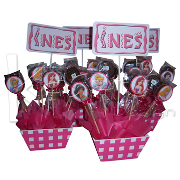 ADORNO DE PRINCESAS CON MAMUTS PERSONALIZADOS