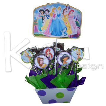 ADORNO DE PRINCESAS CON MAMUTS PERSONALIZADOS