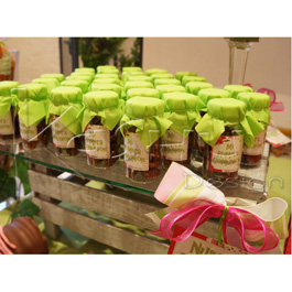 MESA DE POSTRES