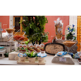 MESA DE POSTRES