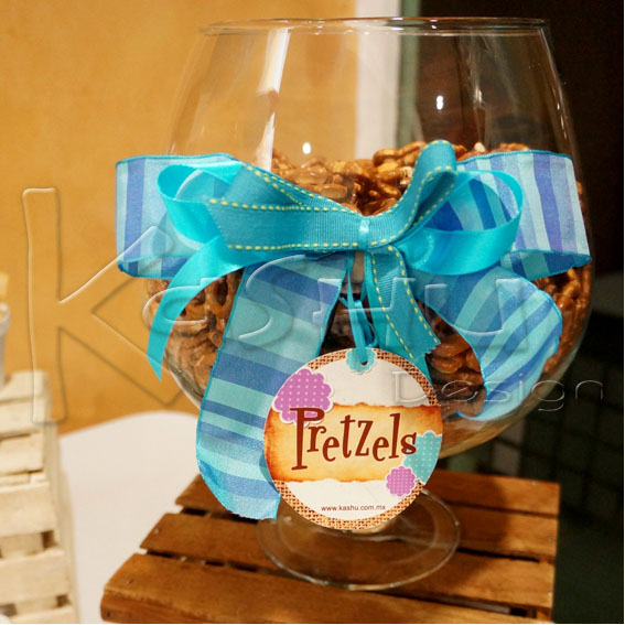 MESA DE DULCES