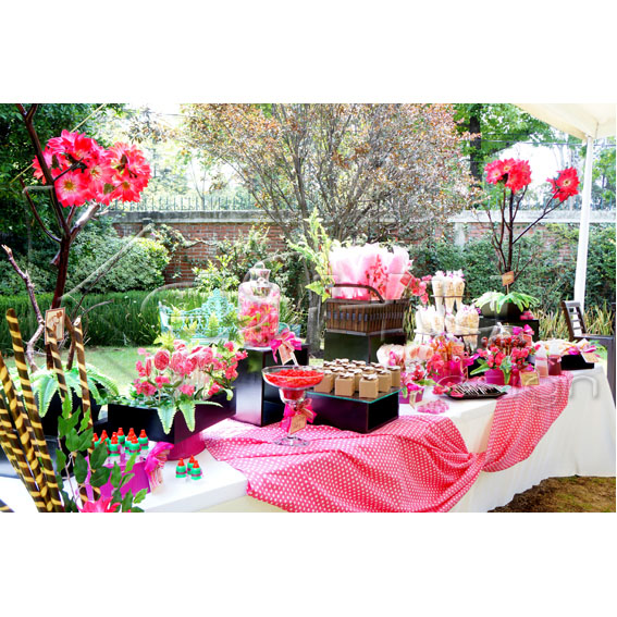 MESA DE DULCES
