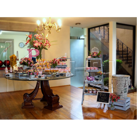 MESA DE POSTRES BABY SHOWER
