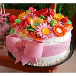 PASTEL DE FONDANT FLORES