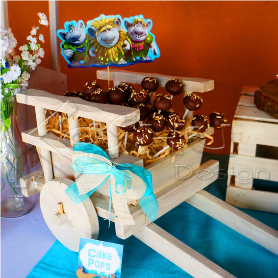 CAKE POPS TROLLS FROZEN