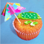 CUPCAKES CON DECORADOS HAWAIANOS