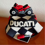 PASTEL DE FONDANT DUCATI