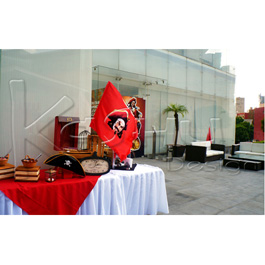 TAQUIZA Y SNACKS PIRATAS