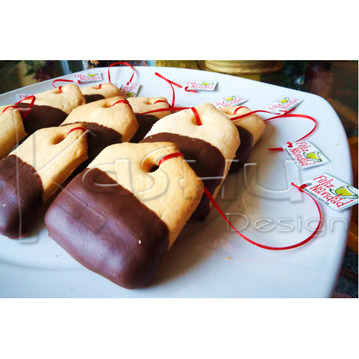 GALLETAS EN FORMA DE BOLSITA DE TE