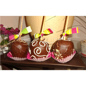 MANZANAS CUBIERTAS DE CHOCOLATE